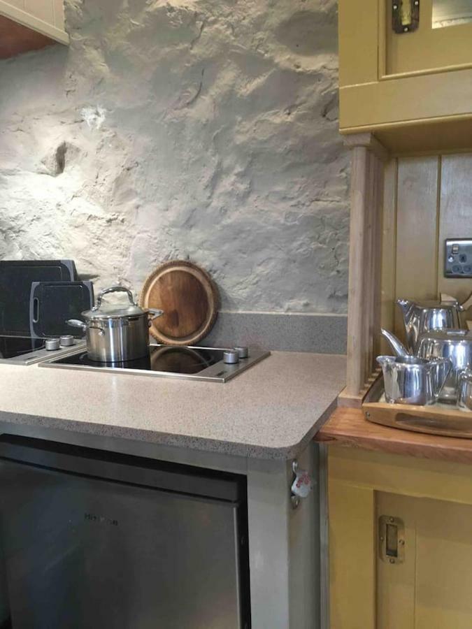 1 Bryn Tirion Uchaf Villa Пълхели Екстериор снимка