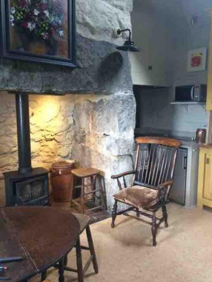 1 Bryn Tirion Uchaf Villa Пълхели Екстериор снимка